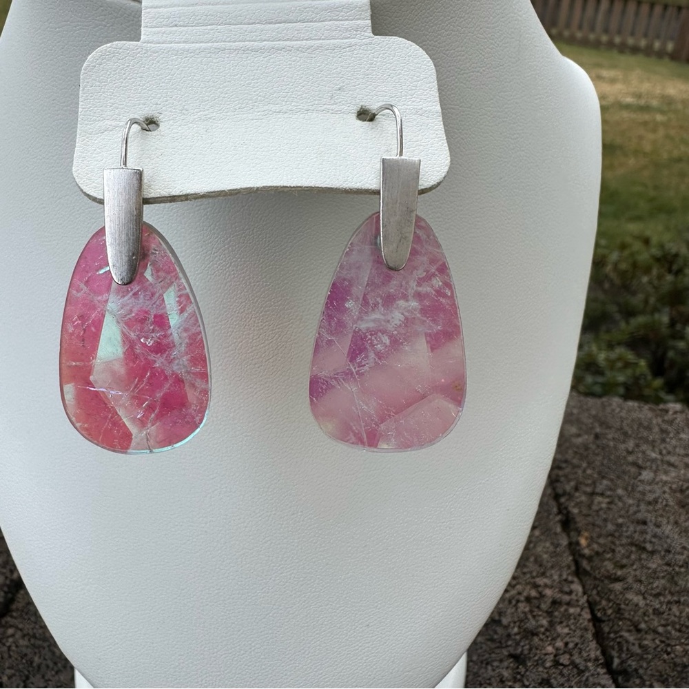 KENDRA SCOTT AMETHYST DICHROIC GLASS EARRINGS